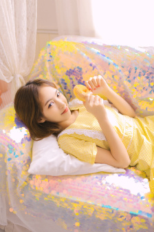 情侣吃小兔子的视频